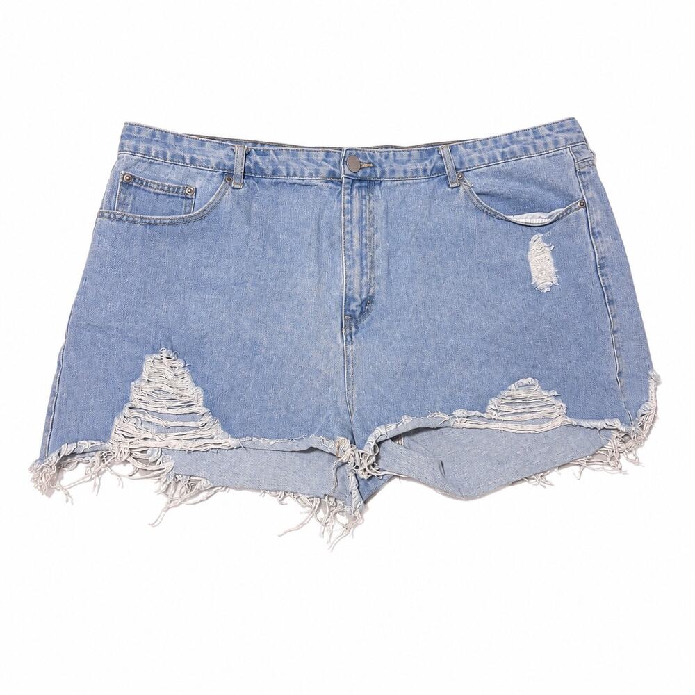 Boohoo‎ Blue Plus Size 20 Light Wash Distressed Ripped Frayed Denim Shorts